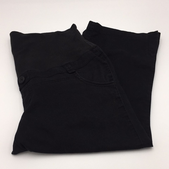 Thyme Maternity Capris Black Size Medium - Picture 12 of 12